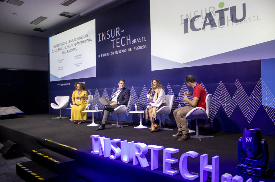 Painel "Subvertendo o Legado: Lowcode, Cloud, SAAS e Novas Tecnologias para Seguradoras", durante o Insurtech Brasil 2023